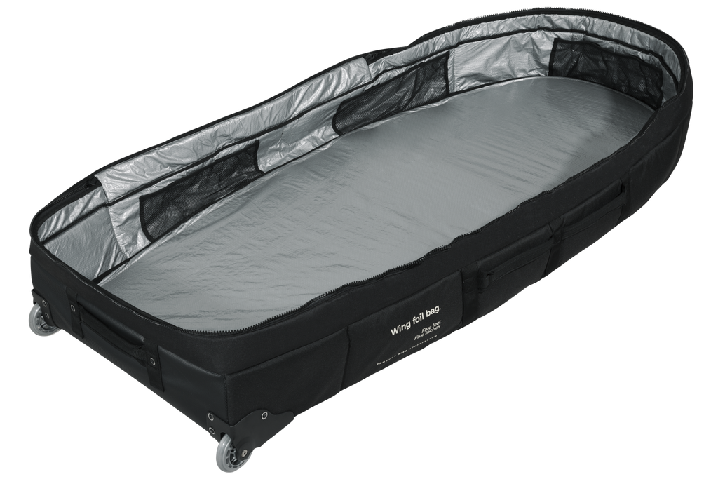 Mit Silberfolie ausgekleidete Innenseite des Manera Wing Foil Bags
