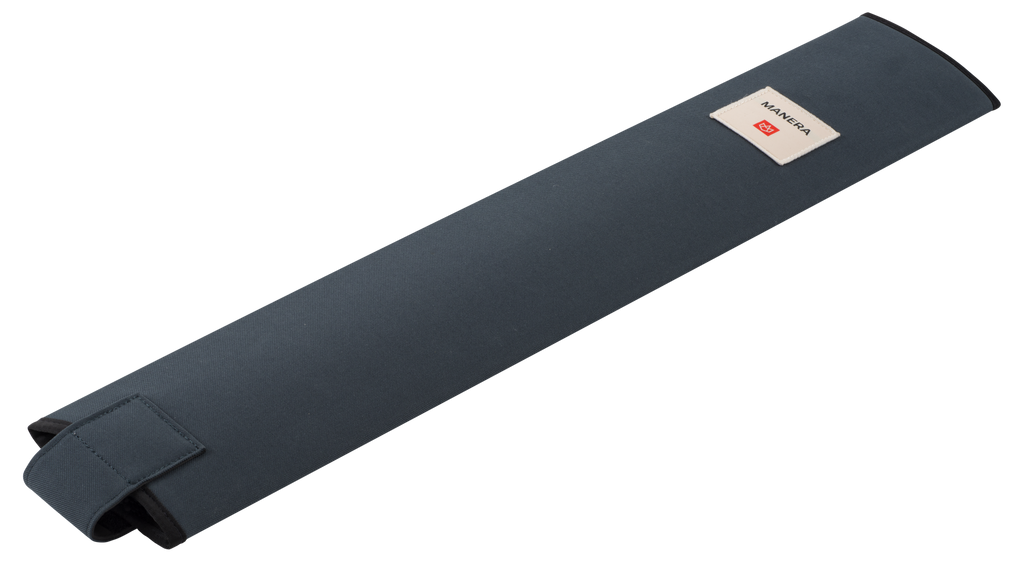 Produktbild Manera Mast Cover dunkleblau mit weißem Logo Patch 